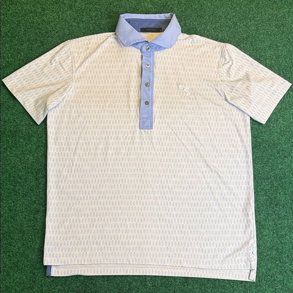 Greyson Clothiers Polo from Nemacolin CC! (White and Light Blue / Sz Small)
